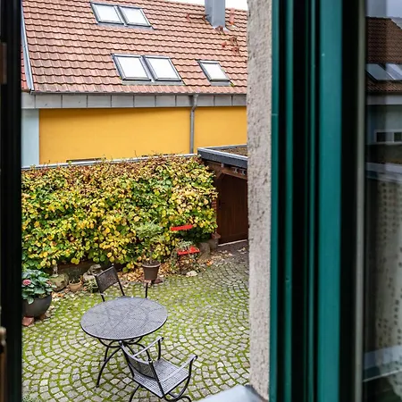 아파트 Altstadtkern Mueritz *