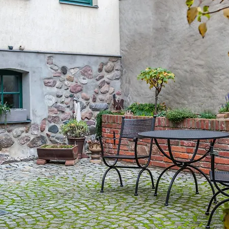 아파트 Altstadtkern Mueritz *